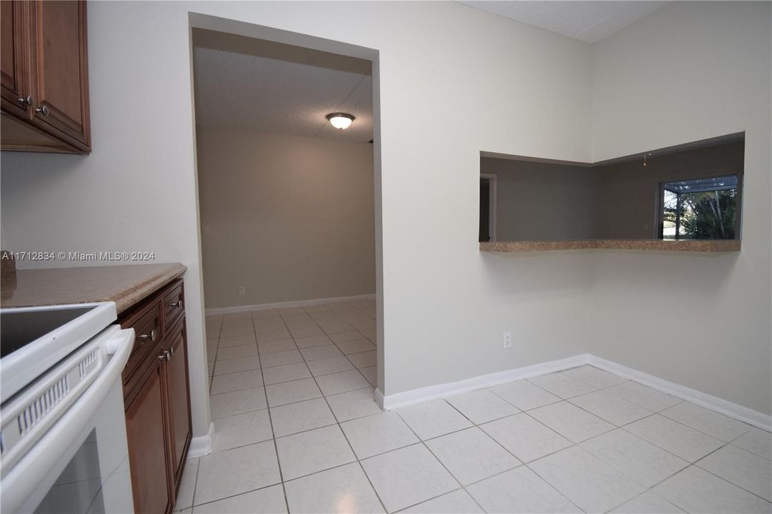 For Rent: $2,750 (3 beds, 2 baths, 1452 Square Feet)