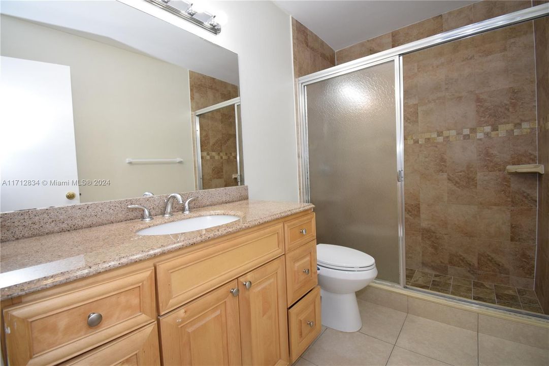 For Rent: $2,750 (3 beds, 2 baths, 1452 Square Feet)