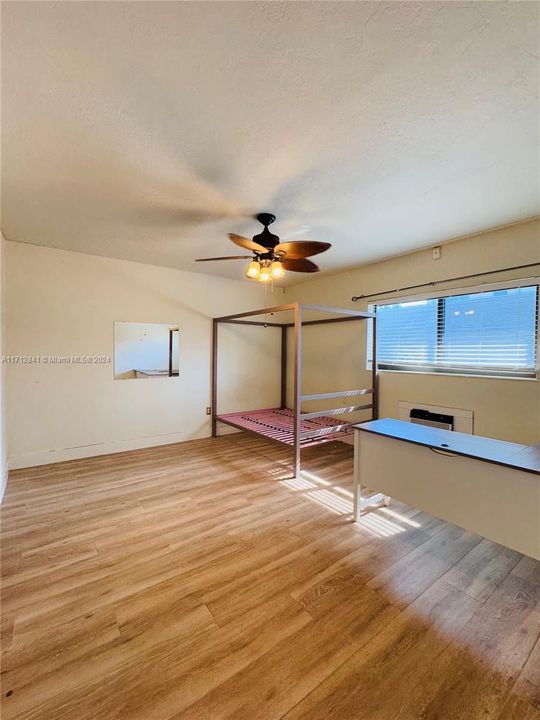 For Rent: $2,950 (2 beds, 2 baths, 1125 Square Feet)