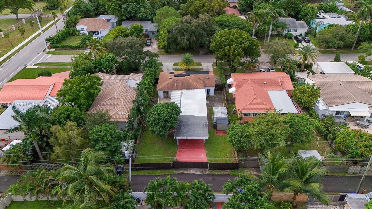 For Sale: $610,000 (3 beds, 2 baths, 1830 Square Feet)