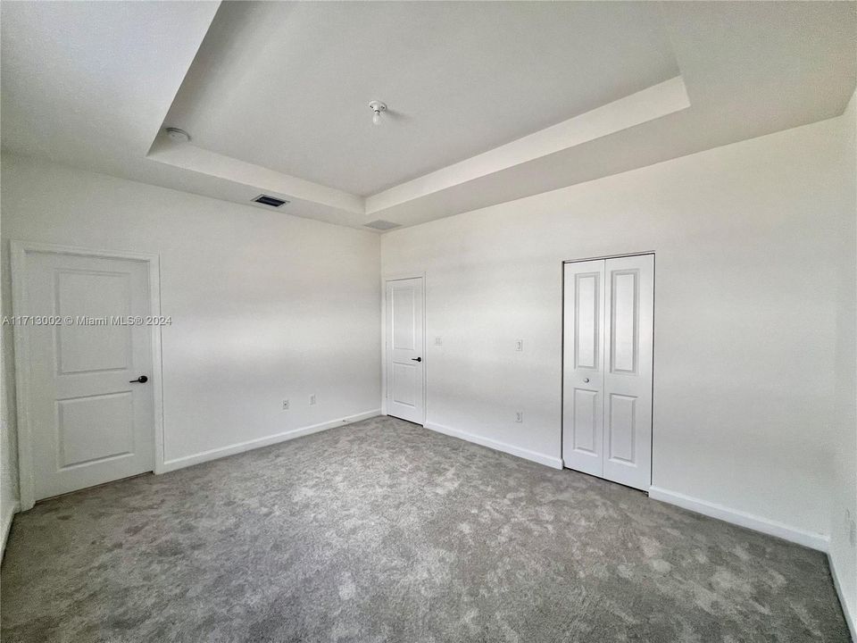 For Rent: $2,900 (3 beds, 2 baths, 1668 Square Feet)