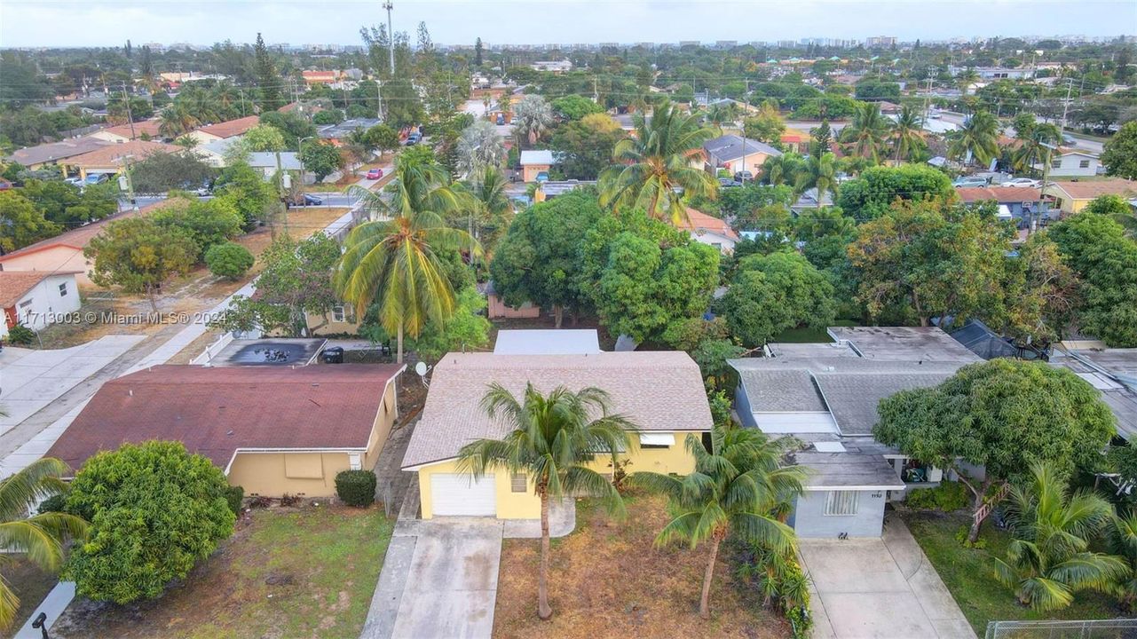 For Sale: $375,000 (3 beds, 2 baths, 1125 Square Feet)