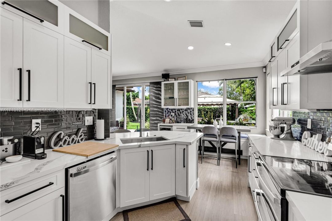 For Sale: $765,000 (4 beds, 2 baths, 1888 Square Feet)