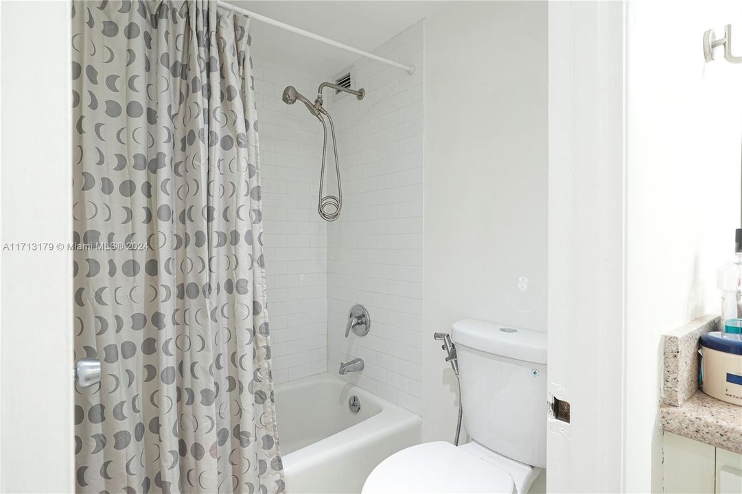 Renovated shower in en-suite Bedroom #1