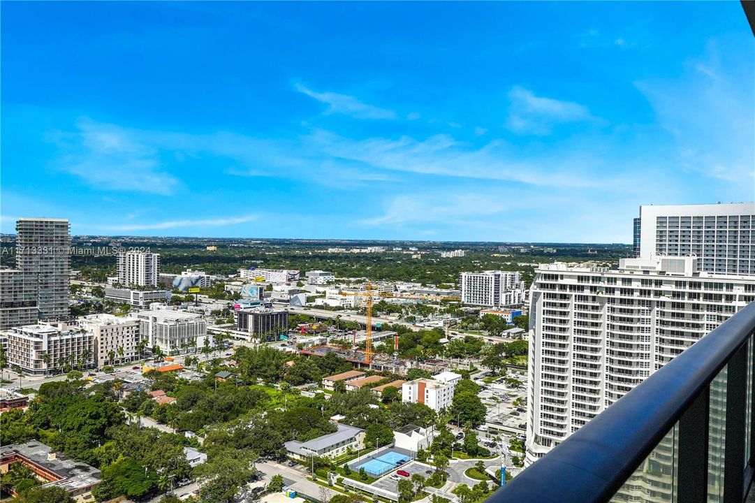 For Sale: $1,695,000 (3 beds, 3 baths, 1526 Square Feet)