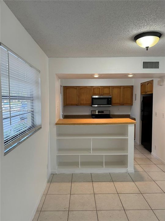 For Rent: $1,890 (2 beds, 2 baths, 1000 Square Feet)