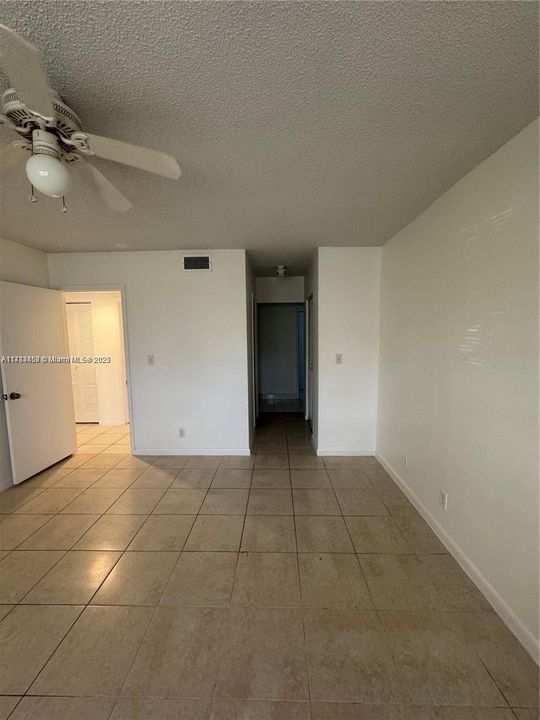 For Rent: $1,890 (2 beds, 2 baths, 1000 Square Feet)