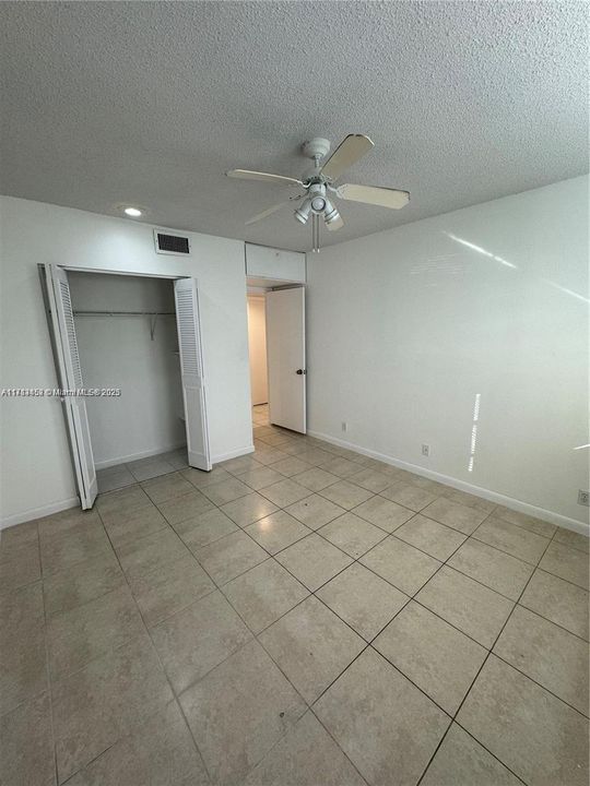 For Rent: $1,890 (2 beds, 2 baths, 1000 Square Feet)