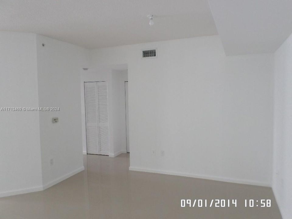 360 CONDO UNIT  1001