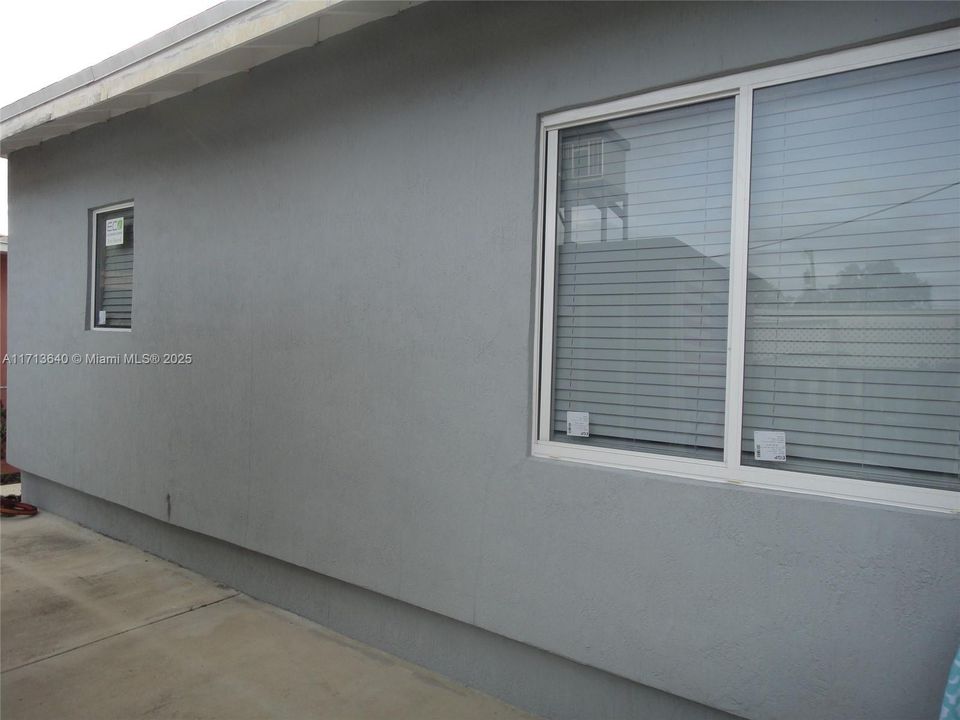 Recently Sold: $899,000 (0 beds, 0 baths, 2869 Square Feet)