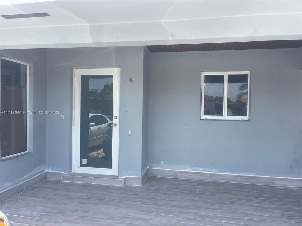 Recently Sold: $899,000 (0 beds, 0 baths, 2869 Square Feet)