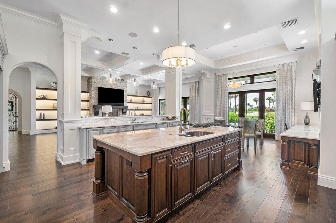 067-1904SoutheastSailfishPointBoulevard-