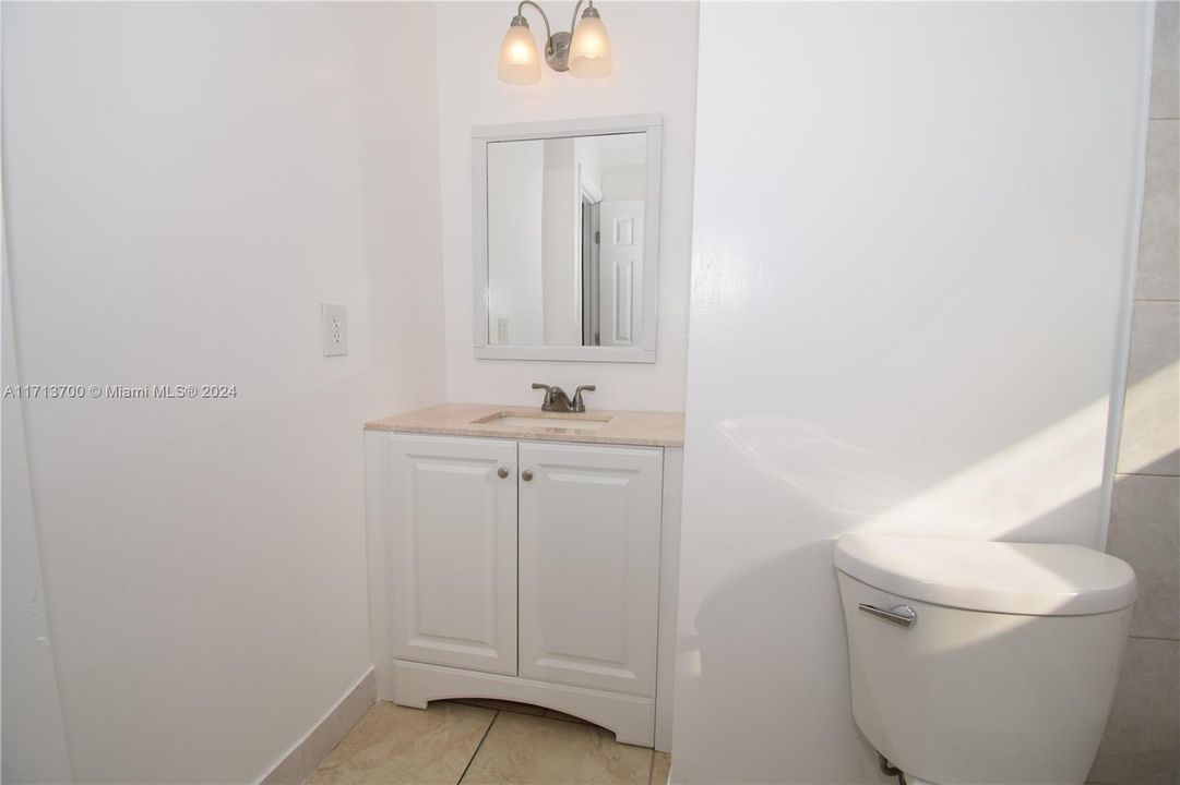 For Sale: $447,500 (4 beds, 2 baths, 2013 Square Feet)