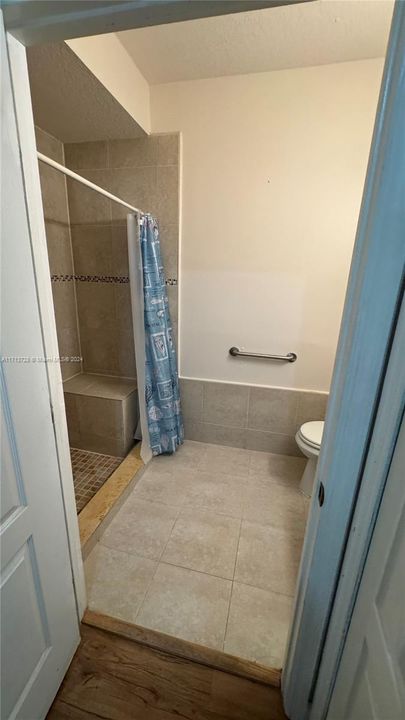 For Rent: $3,000 (3 beds, 2 baths, 1340 Square Feet)