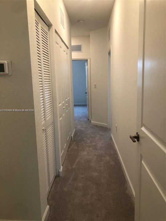 For Rent: $2,700 (3 beds, 2 baths, 1827 Square Feet)