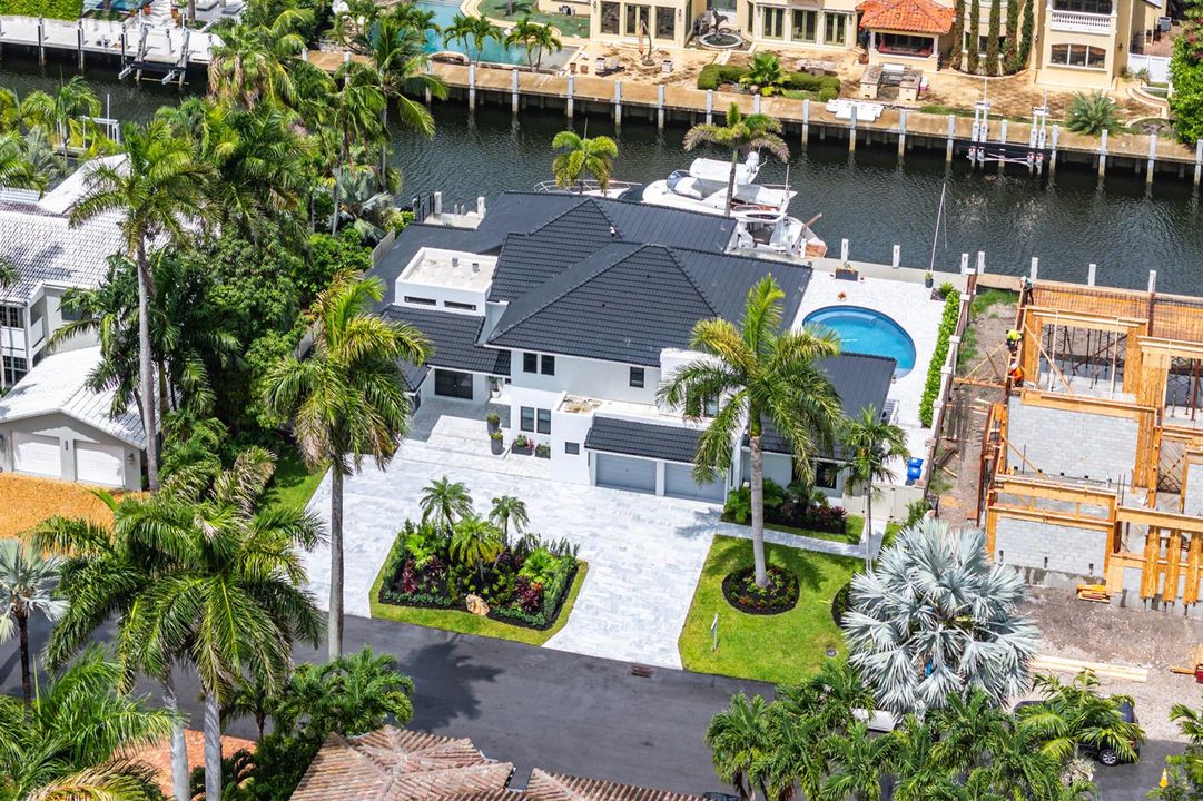 092-425CoralWay-FortLauderdale-FL-33301-