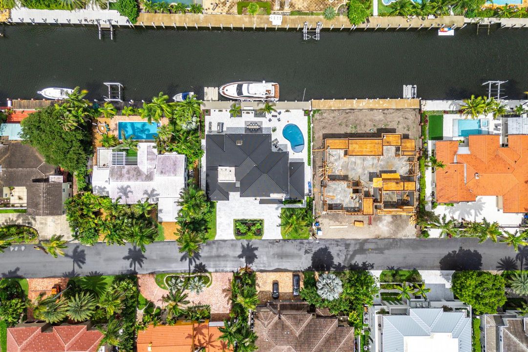 094-425CoralWay-FortLauderdale-FL-33301-