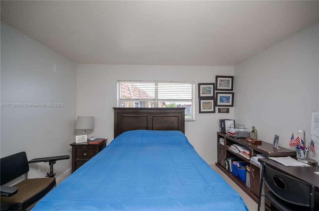 For Sale: $150,000 (2 beds, 2 baths, 850 Square Feet)