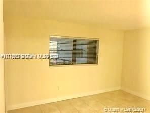 For Rent: $2,100 (2 beds, 2 baths, 936 Square Feet)