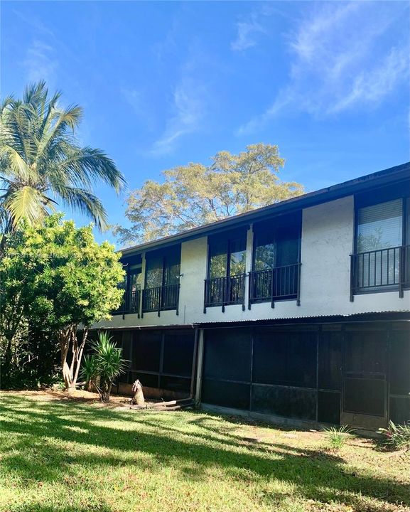 For Sale: $360,000 (3 beds, 2 baths, 1688 Square Feet)