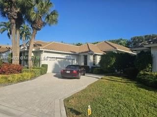 Vendido Recientemente: $925,000 (3 camas, 2 baños, 2109 Pies cuadrados)