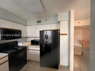 For Sale: $295,000 (1 beds, 1 baths, 1083 Square Feet)