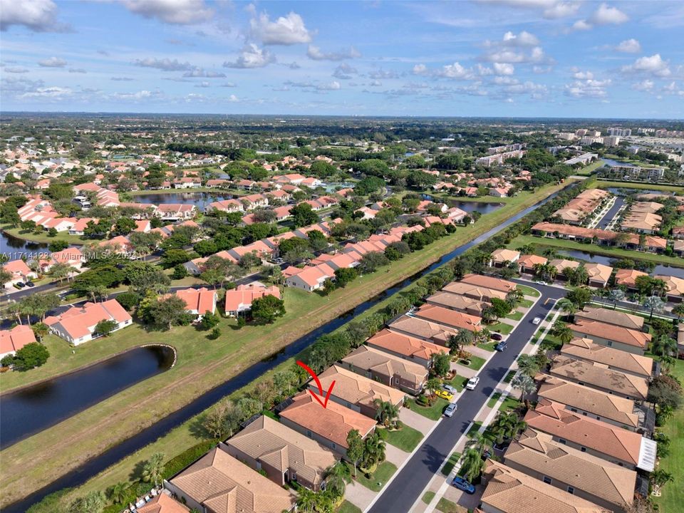 For Sale: $729,900 (3 beds, 2 baths, 1794 Square Feet)