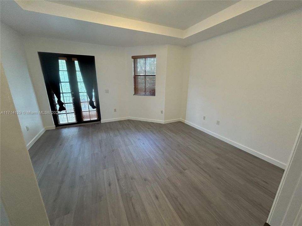 For Rent: $3,600 (3 beds, 2 baths, 1854 Square Feet)