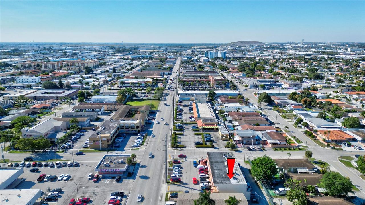 最近售出: $2,999,000 (0 贝兹, 0 浴室, 0 平方英尺)