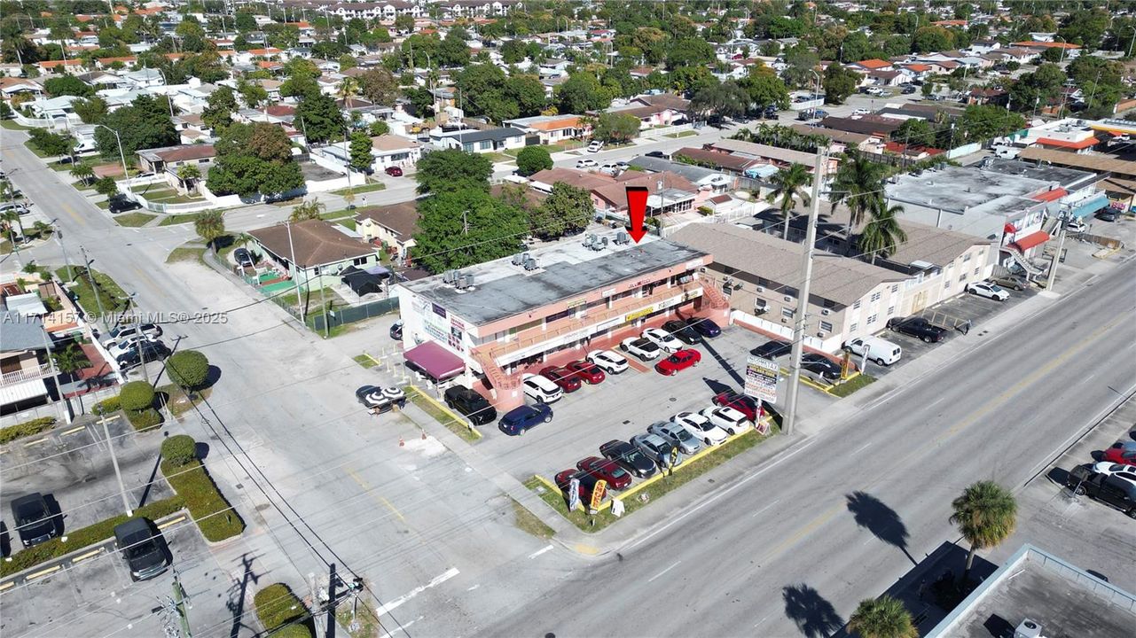 最近售出: $2,999,000 (0 贝兹, 0 浴室, 0 平方英尺)