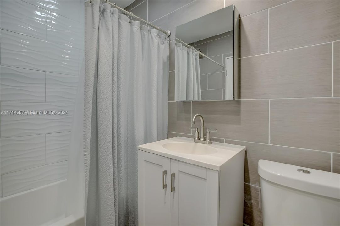 Недавно арендовано: $11,000 (3 спален, 3 ванн, 1504 Квадратных фут)