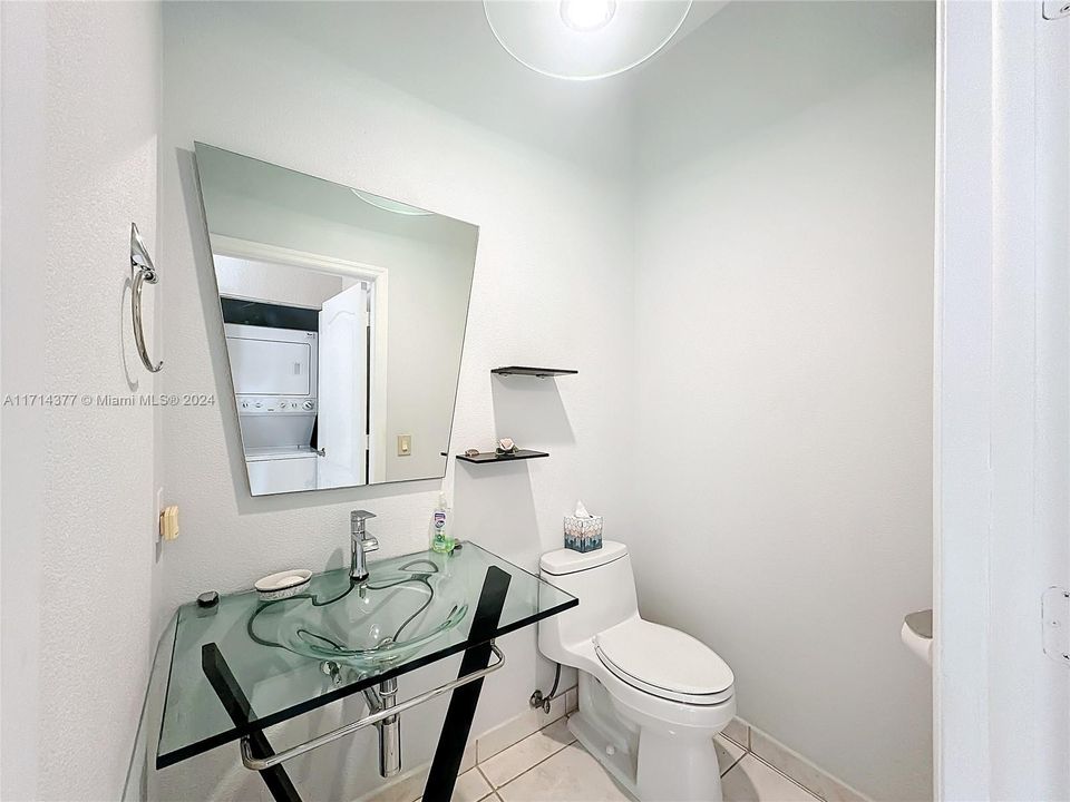 powder room on 1st floor