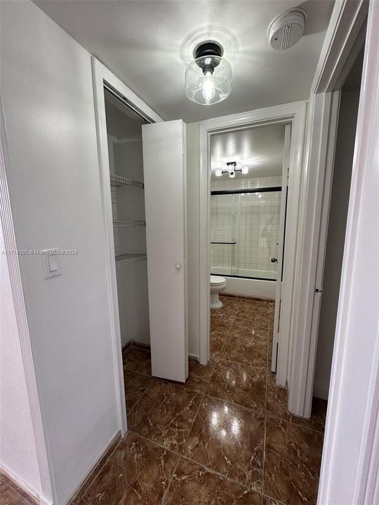 В аренду: $2,500 (2 спален, 2 ванн, 1025 Квадратных фут)