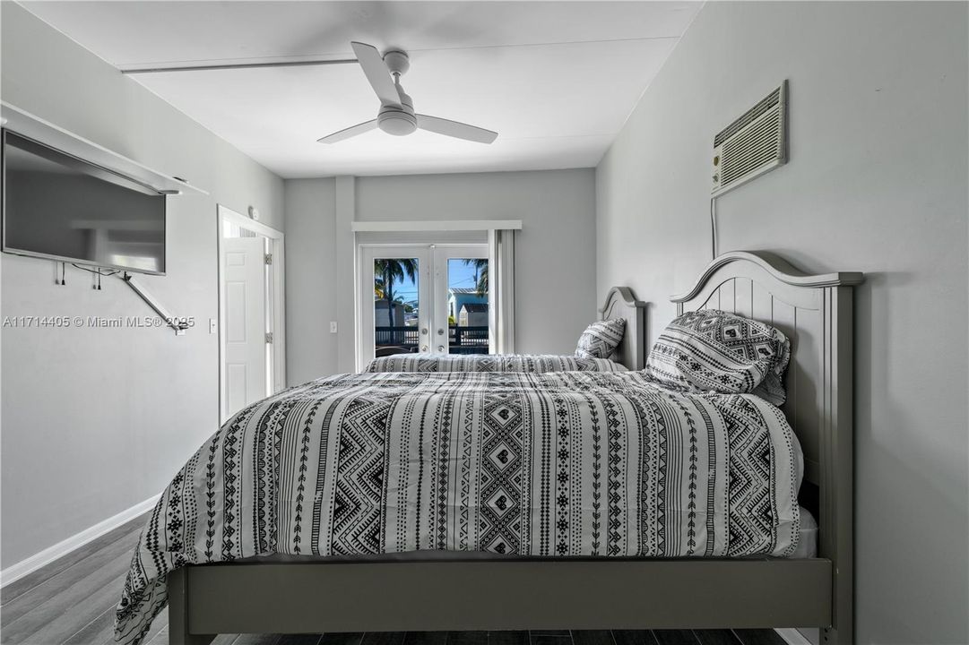 待售: $275,000 (3 贝兹, 2 浴室, 0 平方英尺)