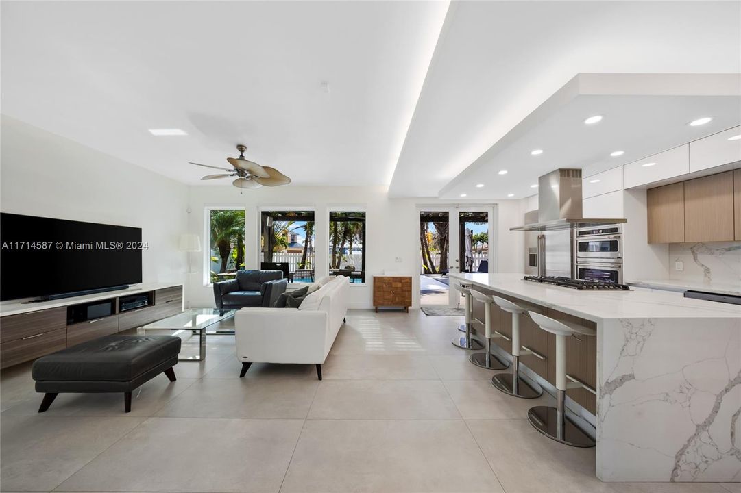 最近租的: $6,300 (4 贝兹, 3 浴室, 2614 平方英尺)