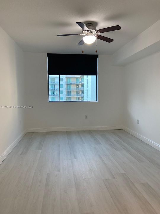 For Rent: $2,600 (2 beds, 2 baths, 1210 Square Feet)