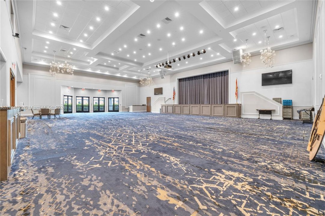 Clubhouse Theater/Ballroom