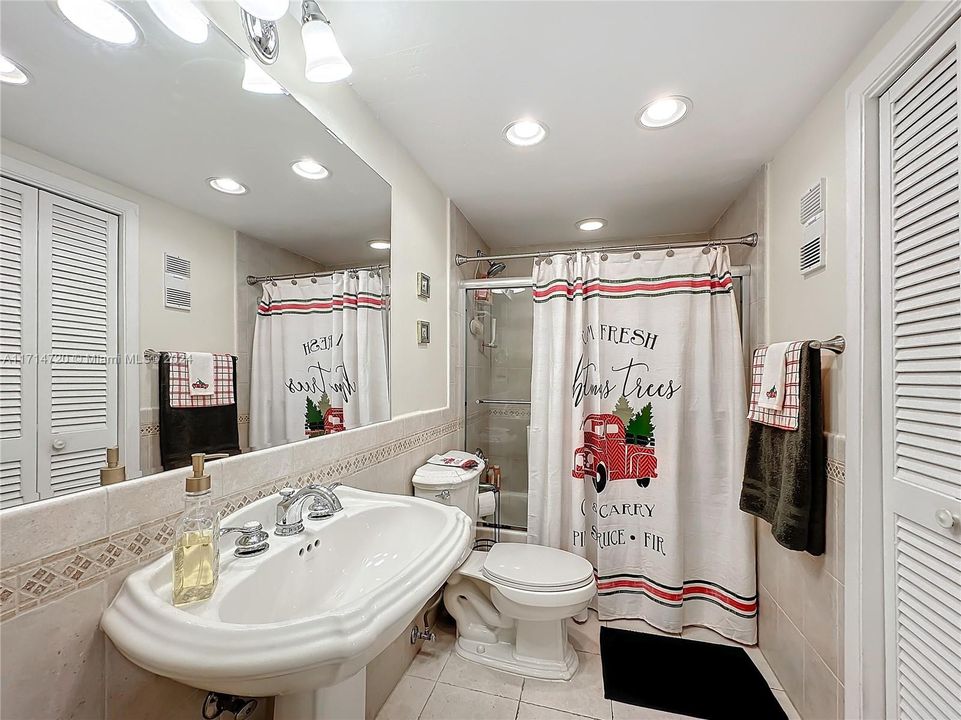 Bathroom 2