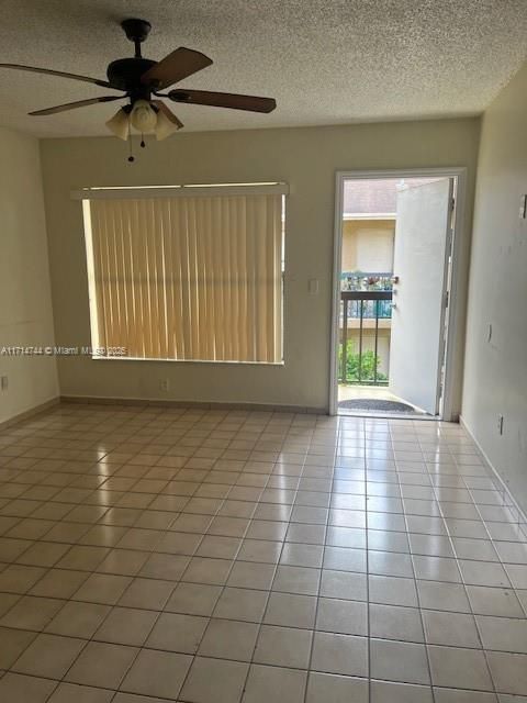 For Rent: $2,200 (2 beds, 2 baths, 747 Square Feet)