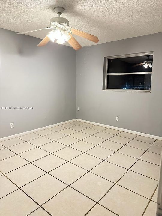 For Rent: $2,150 (2 beds, 2 baths, 950 Square Feet)