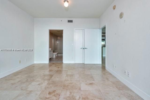 For Rent: $3,650 (1 beds, 1 baths, 833 Square Feet)