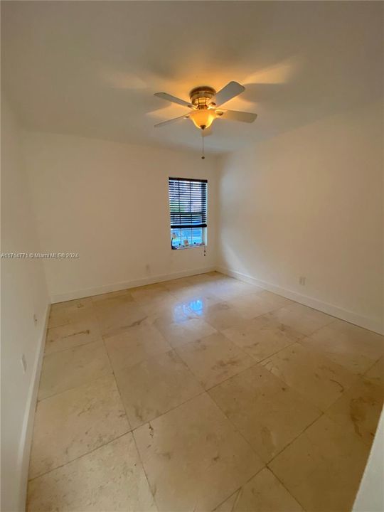 For Rent: $1,650 (1 beds, 1 baths, 539 Square Feet)