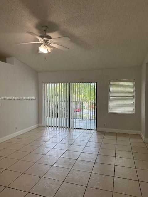 For Rent: $1,975 (2 beds, 2 baths, 1024 Square Feet)