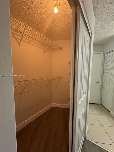 For Rent: $1,975 (2 beds, 2 baths, 1024 Square Feet)