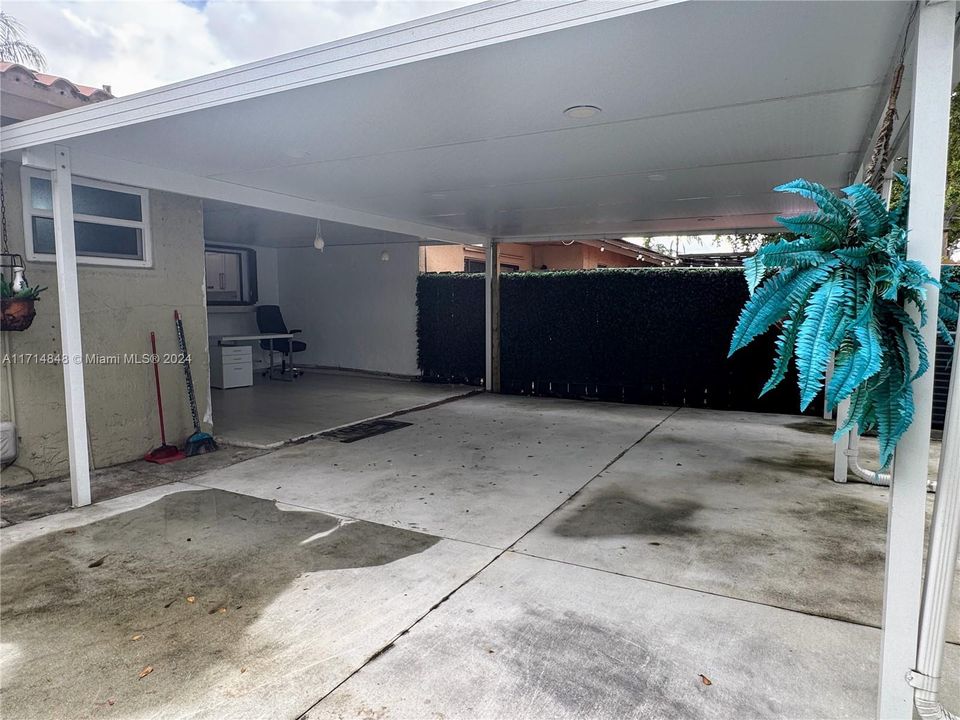 Recientemente alquilado: $3,400 (3 camas, 2 baños, 1248 Pies cuadrados)