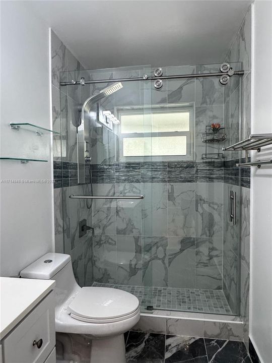 Recientemente alquilado: $3,400 (3 camas, 2 baños, 1248 Pies cuadrados)