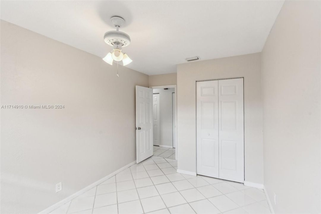 For Sale: $479,900 (4 beds, 2 baths, 1628 Square Feet)