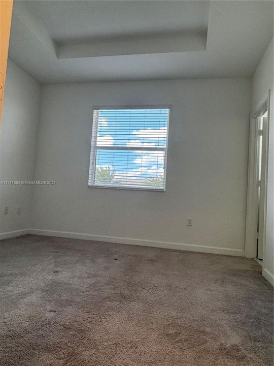 For Rent: $2,600 (3 beds, 3 baths, 1341 Square Feet)