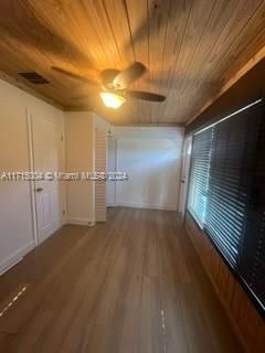 For Rent: $2,500 (4 beds, 2 baths, 1446 Square Feet)