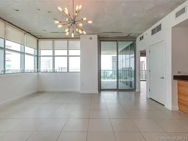 For Rent: $4,500 (2 beds, 2 baths, 1262 Square Feet)